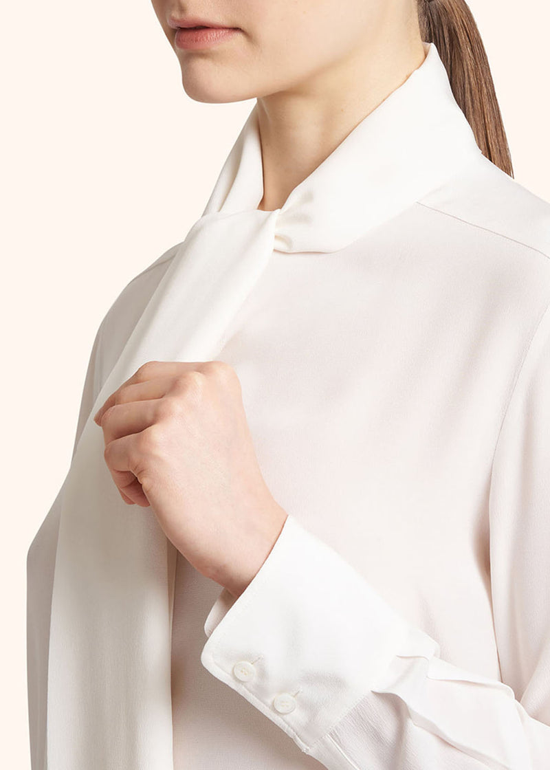 Kiton shirt for woman, in silk 4