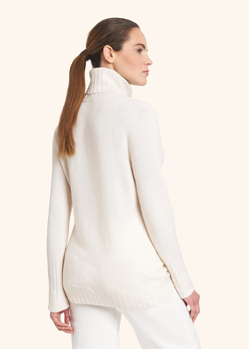 Kiton cream sweater for woman, in cashmere 3