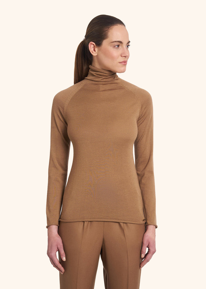 Kiton camel jersey for woman, in cashmere 2