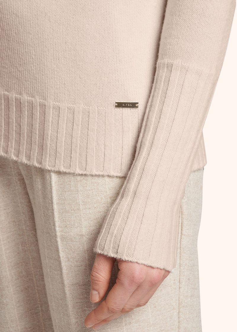 Kiton light beige jersey for woman, in cashmere 4